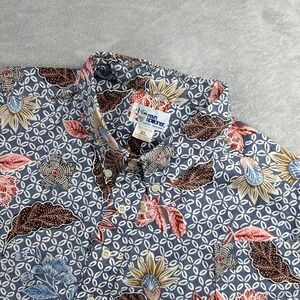 Reyn Spooner Hawaiian Shirt Mens XL Aloha Floral Button Up Vacations Classic